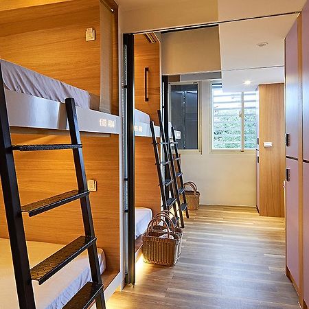 ג'יאושי East Hostel מראה חיצוני תמונה