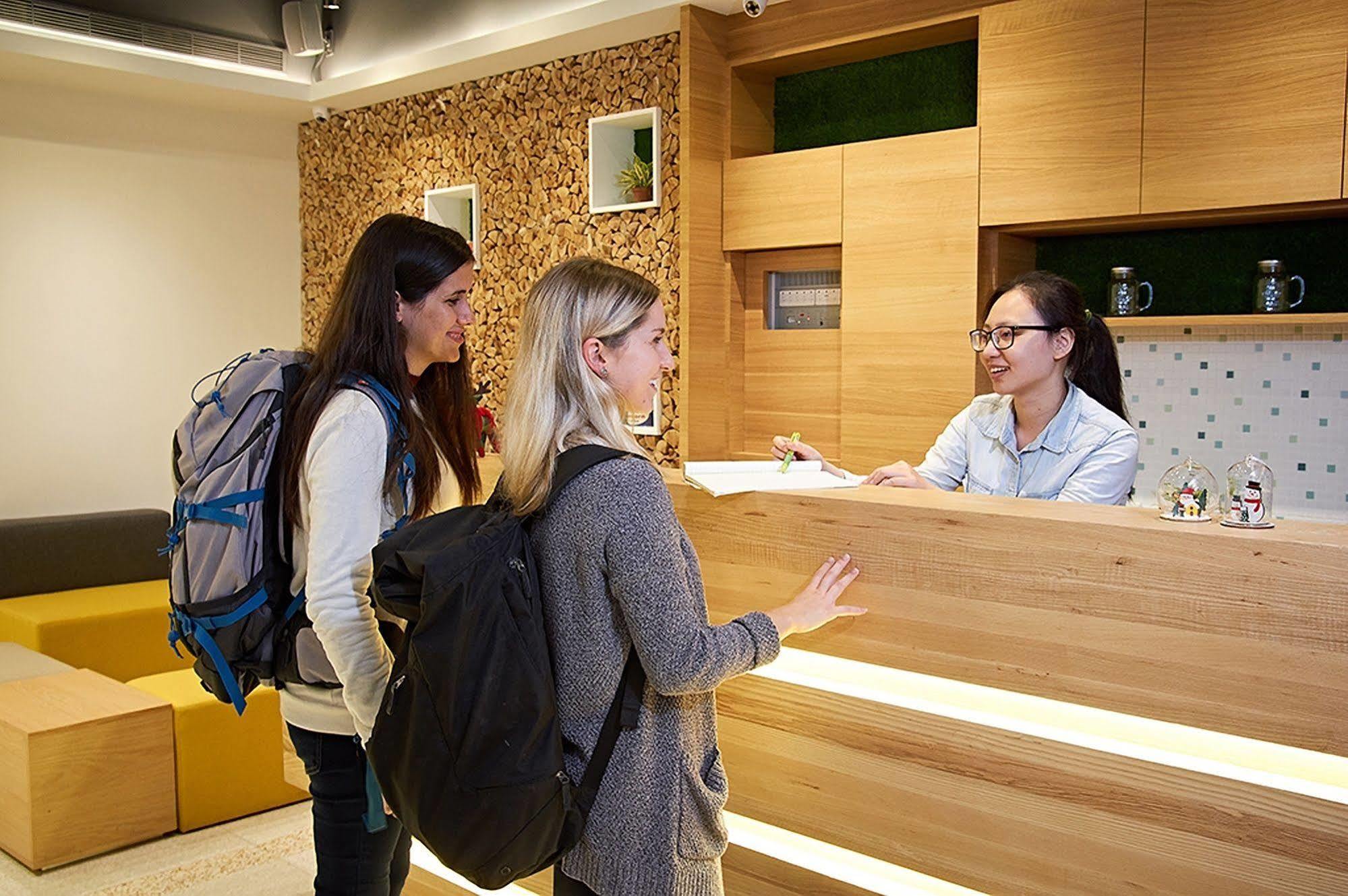 ג'יאושי East Hostel מראה חיצוני תמונה