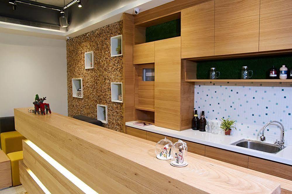 ג'יאושי East Hostel מראה חיצוני תמונה