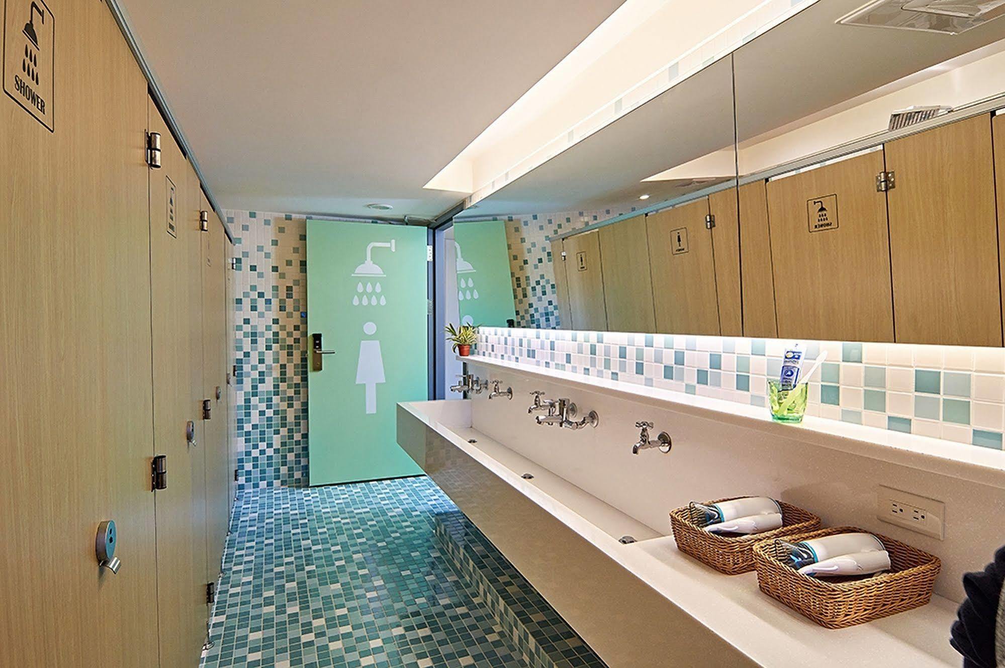 ג'יאושי East Hostel מראה חיצוני תמונה
